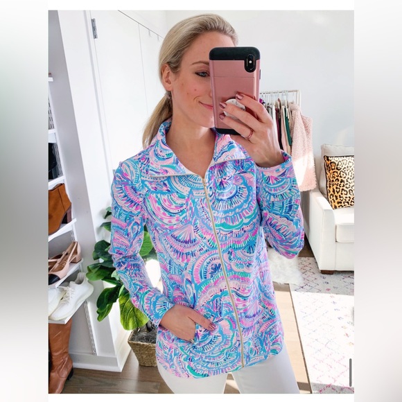 Lilly Pulitzer Tops - 💖RARE💖 Lilly Pulitzer UPF
50+zip-up jacket Multi
size Small Leona Zip